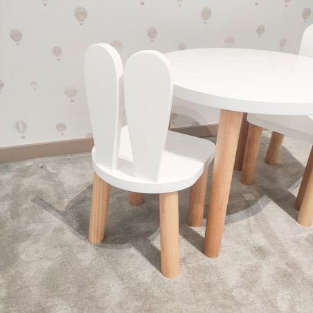 Kinderzimmertisch und Stühle-Set